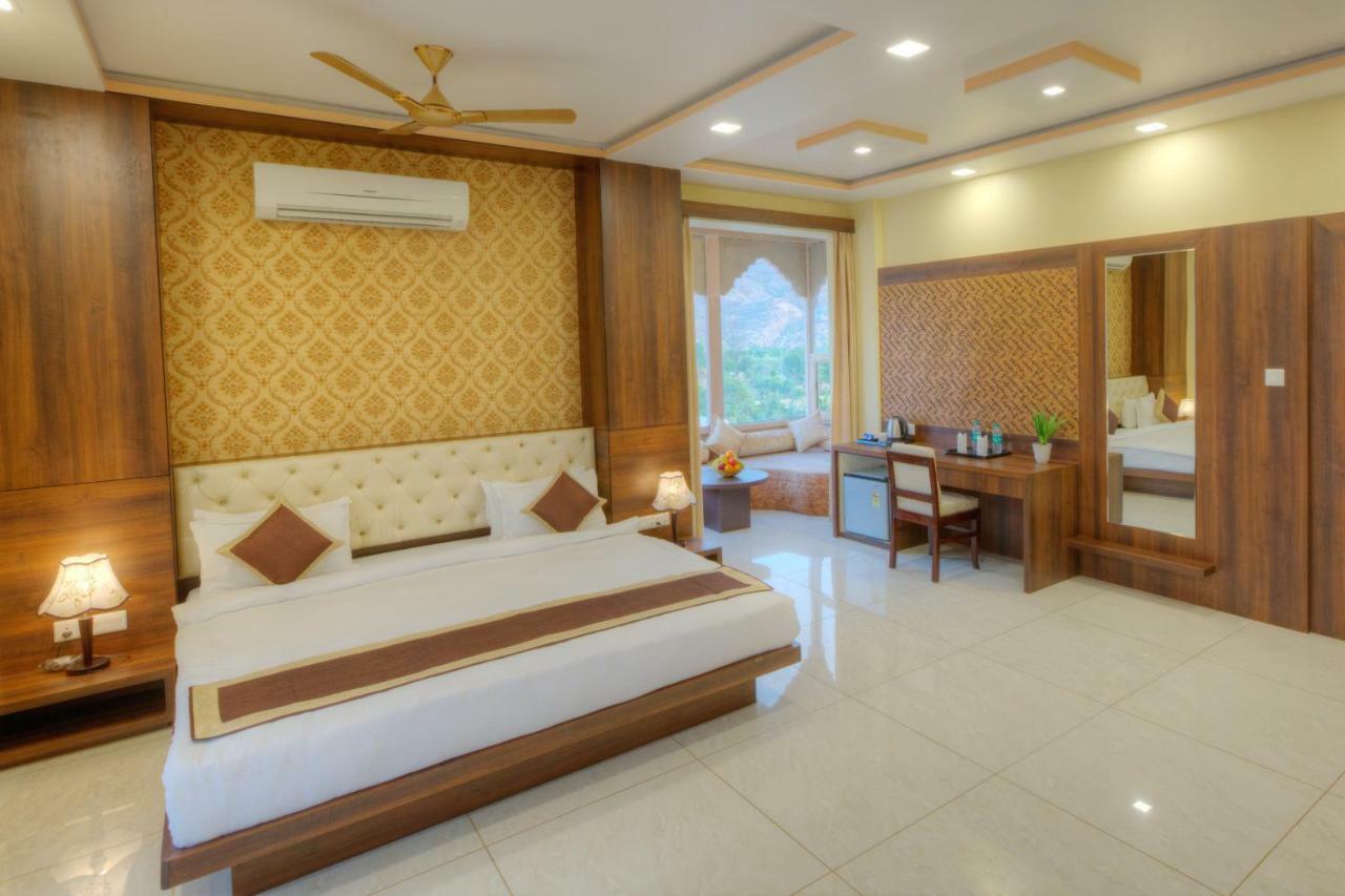 Hotel Golden Heritance Пушкар Экстерьер фото